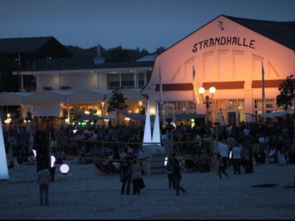 Фото: Strandhalle Gr&amp;ouml;mitz